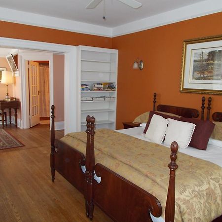 Springbank House Inn Sainte-Catherine Extérieur photo