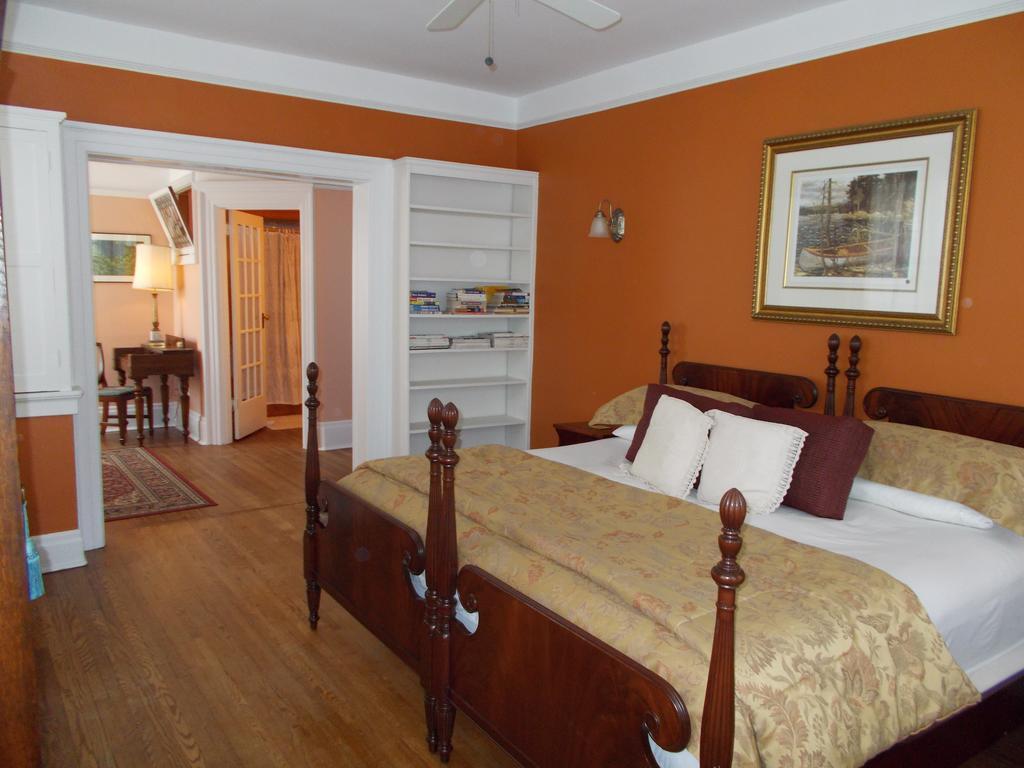Springbank House Inn Sainte-Catherine Extérieur photo